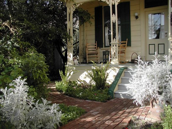 automobile electrician college whos at fault in a vehicle coincidence