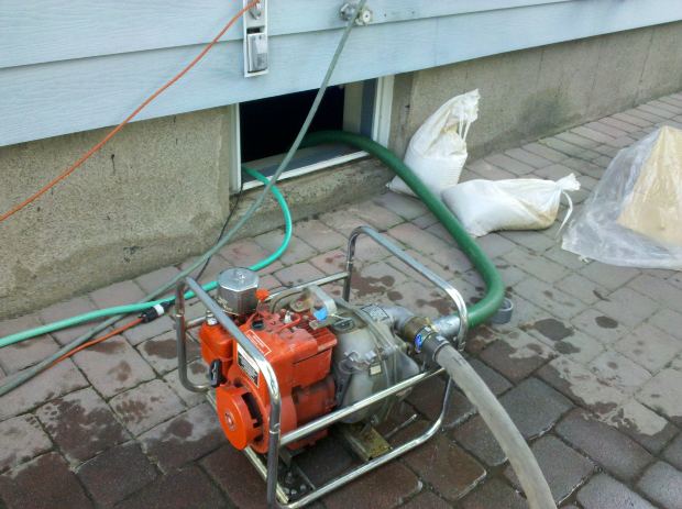 basement flood pump